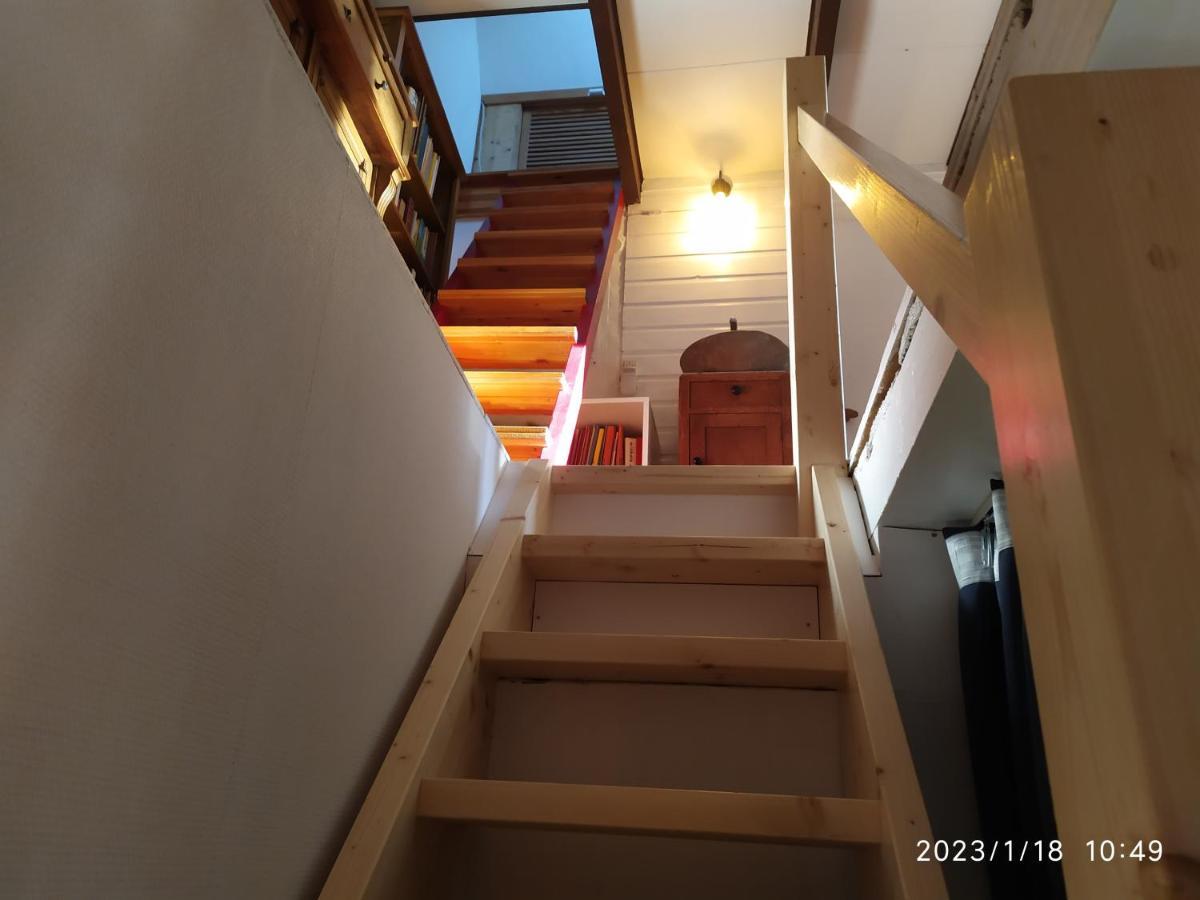 The Cosy Little House With The Sundial Vila Stavenisse Exterior foto